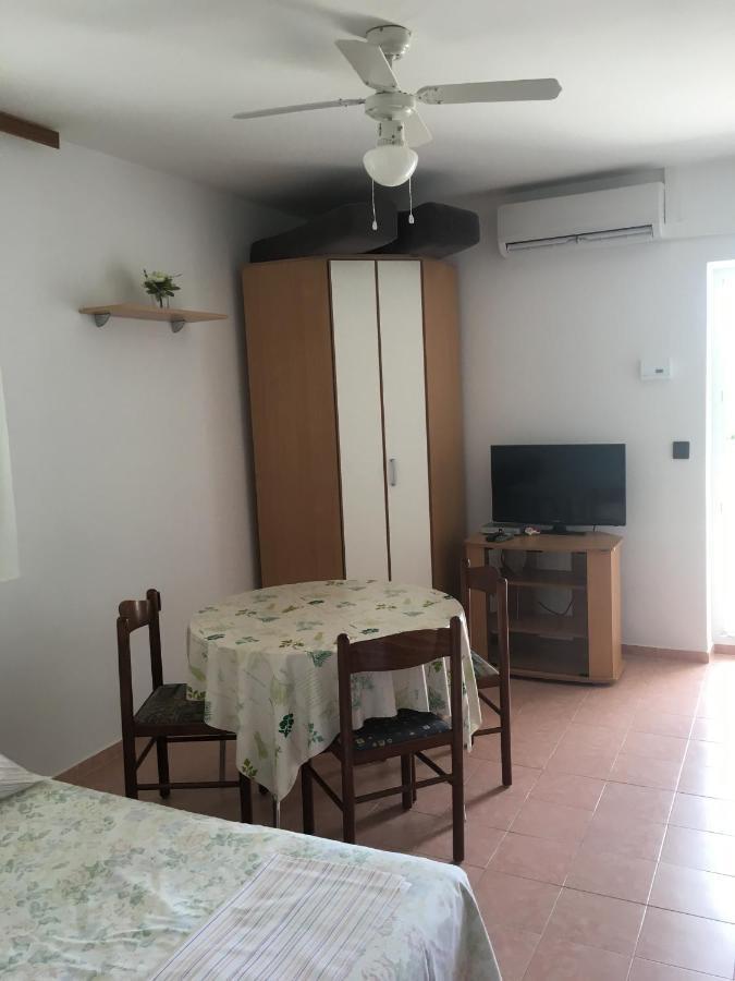 Apartmani Belobrk Potocnica Pag מראה חיצוני תמונה